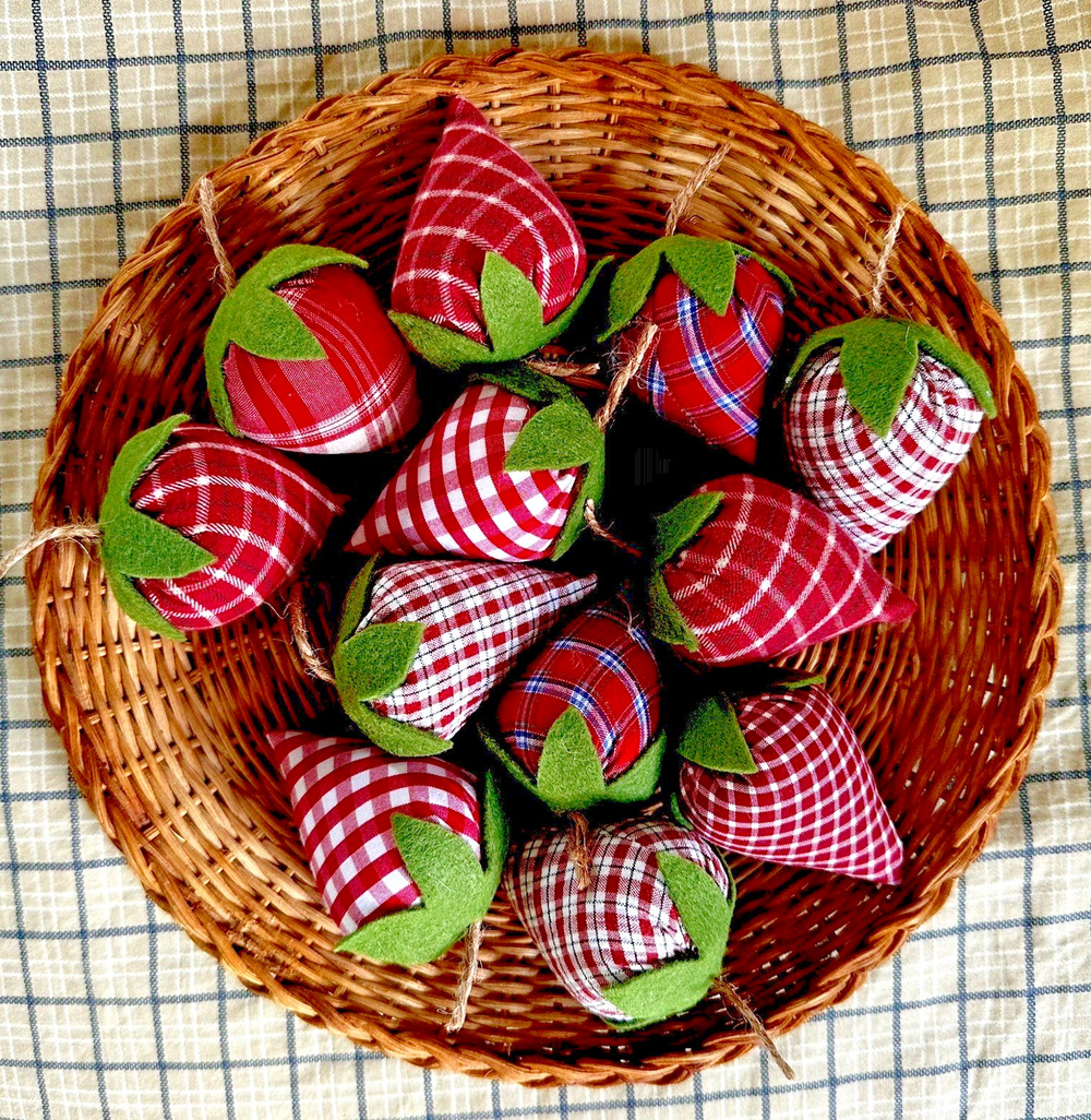 Handmade Group of 12 Primitive Fabric Strawberries Bowl Fillers All Red Plaids